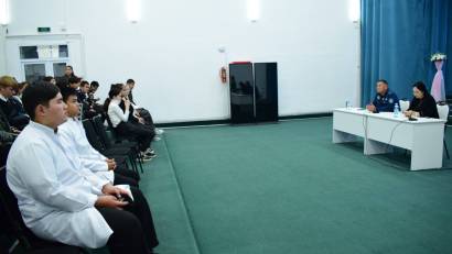 ҚЫЛМЫС ЖӘНЕ ЖАСӨСПІРІМ